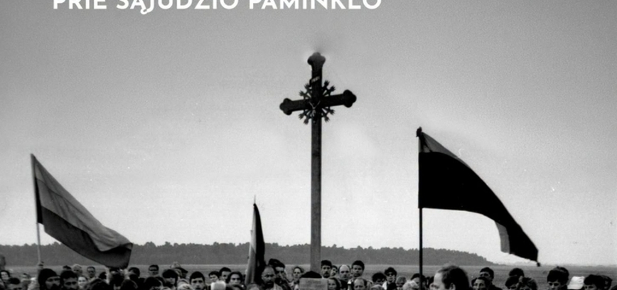 Baltijos kelio minėjimas │ KELYJE „VIA BALTICA“, PRIE POSŪKIO Į VELŽĮ