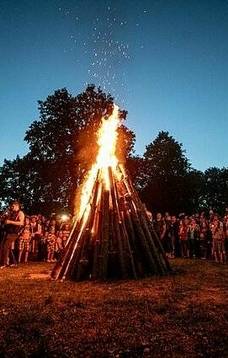 Aicinām tirgotājus reģistrēties gadatirgum Kupišķu pilskalnā 23. jūnijā, kas notiks Jāņu svētku laikā.