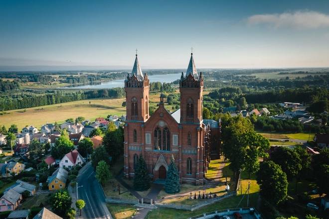 Kristus Debesbraukšanas baznīca Kupišķos