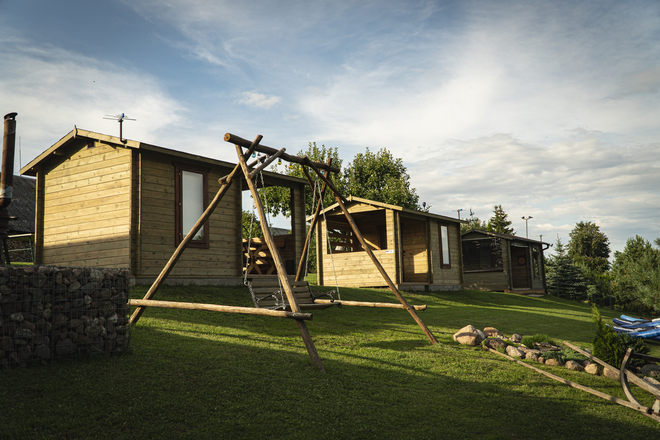 Small cottages by the Kupiškis lagoon "Kupiskenu Starkenas"