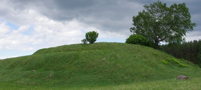 Kereliai mound