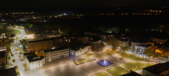 Laurynas Stuoka-Gucevičius Square and its musical fountain